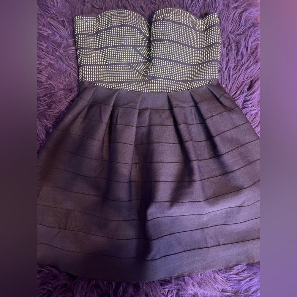 Strapless Bebe dress